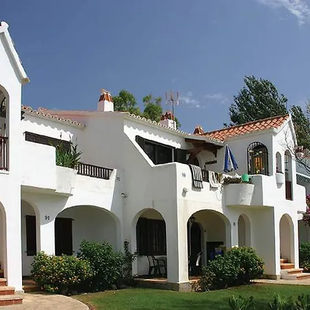 Отель Apts. Gardens 5*
